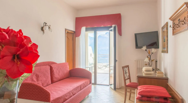 Village Hotel Lucia