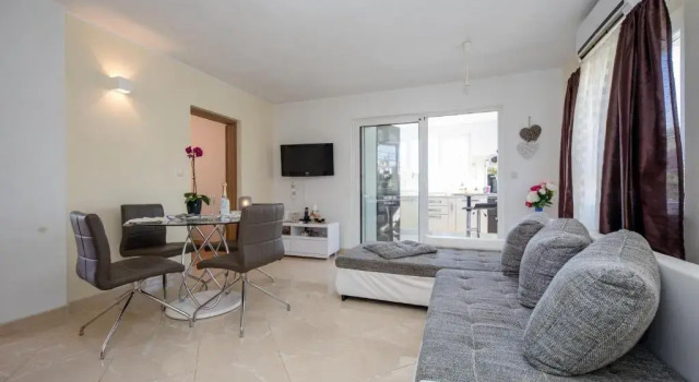 Апартаменты с видом на море Apartments Sole