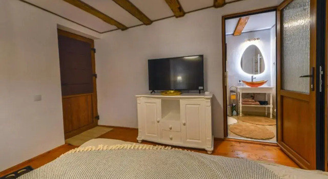 Flori Haus Saschiz, Book Hotel Saschiz Mureş