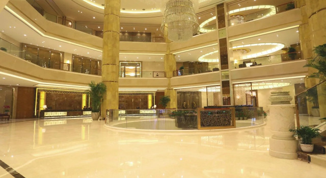 EMPark Grand Hotel Bei Cheng, Book Hotel Hotels in Hefei with a Pool, Swimming Pool