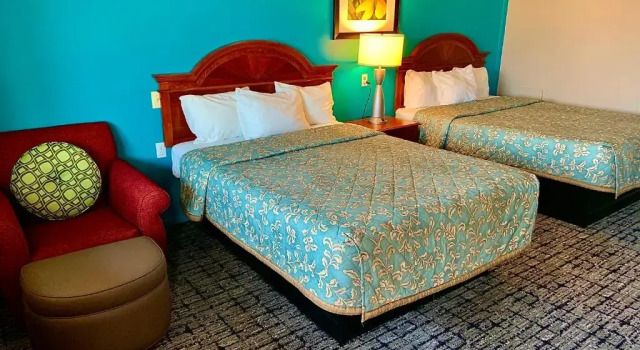 Двухместный номер Deluxe HavenPointe Inn & Suites