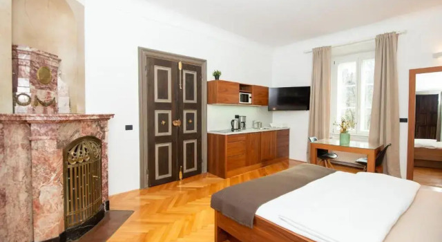 Студия Zois Apartments