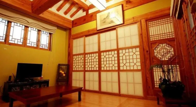 Hue N Hue Hanok Guesthouse, Prenota Hotel Hotel a Seul con parcheggio, vicino a Parco Waryong, Parcheggio