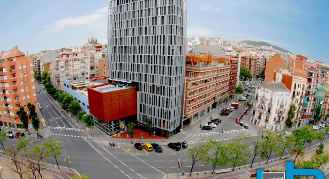 Кровать в общем номере Urbany Hostel Barcelona