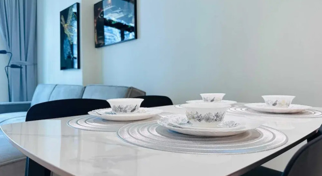 OYO HOME 1457 Premium 1bed Apartment In Jvc Bh8061007, Забронировать Апартаменты/квартира СПА-отели Дубая, SPA-услуги