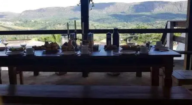 Homestay Tiradentes Alto da Torre, Забронировать Отель Отели Тирадентис с парковкой, рядом с Tiradentes Serra Club, Парковка