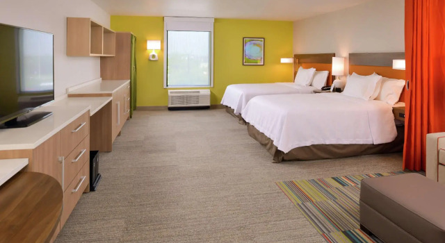 Четырёхместная студия Home2 Suites By Hilton Merrillville