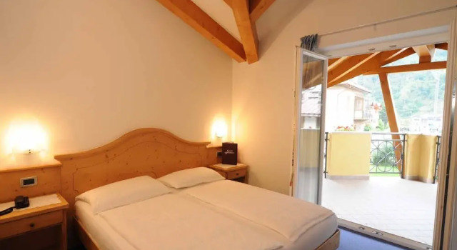 Четырёхместный номер Comfort с балконом Hotel Garni Sottobosco