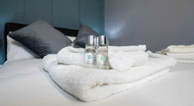Newly Renovated Apartment in Scarborough, Varaa Huoneisto Asunnot kohteessa Merseyside, Huoneisto