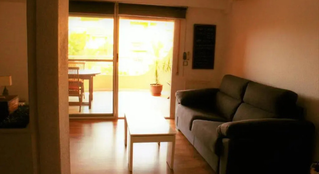 Coveta Beach Apartament, Забронировать Апартаменты/квартира Кампельо Коста-Бланка