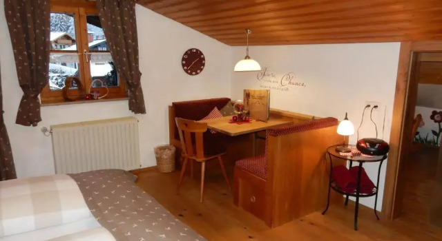 Апартаменты Gästehaus Schönfeld