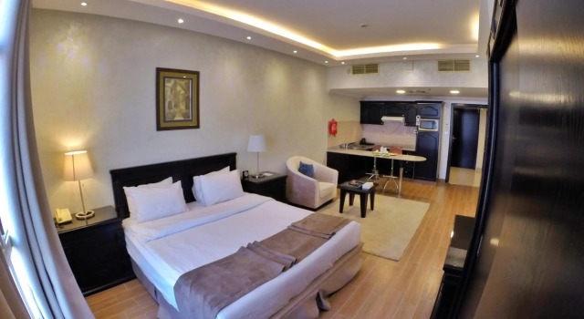 Le Park Hotel, Rezervovat Hotel Hotely v Dauhá s parkováním, Parkování