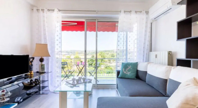 Villa LAuteuil Cagnes-sur-Mer, Prenota Villa Cagnes-sur-Mer Alpi Marittime