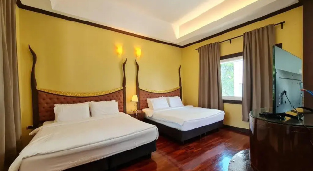 Четырёхместный номер Standard с балконом Phu Pha Phung Resort