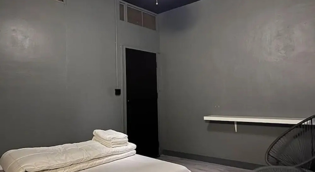 Doctor Alien Hostel