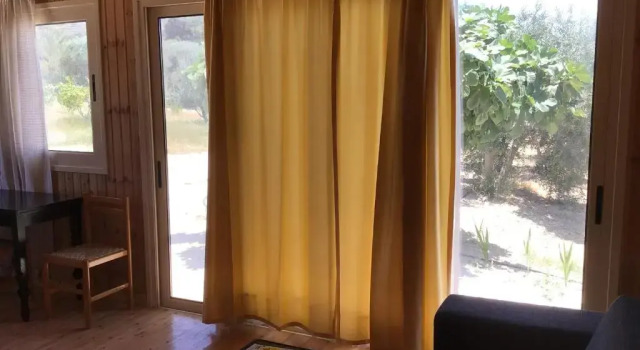 Pervolaris Cottages 2