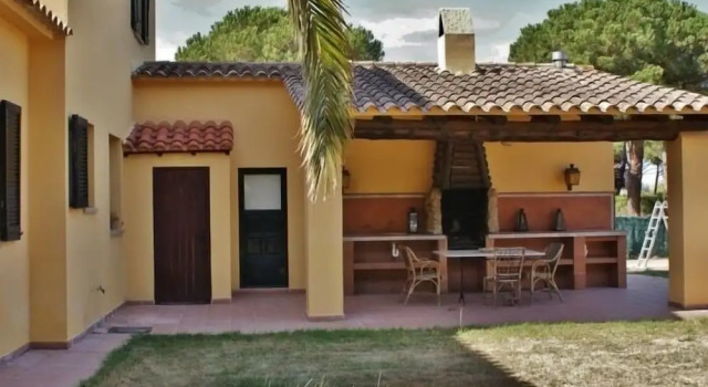 Casa Torresimona Adoración, Book Villa Sommerhuse i Mont-Ras, Hytte