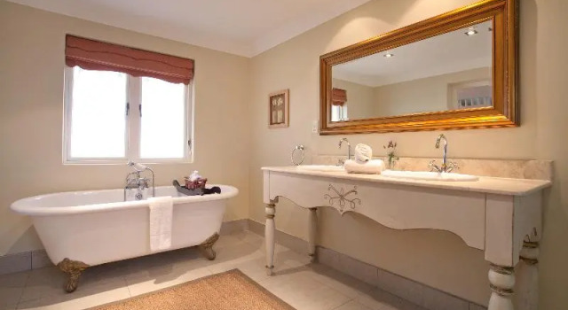Двухместный номер Standard с балконом и с видом на сад Franschhoek Country House & Villas