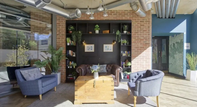 Modern Student Studio in London
