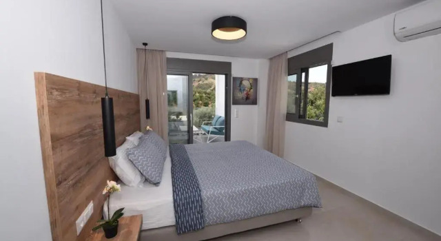 Adrianna Villa 4ppl, Rezerwuj Willa Hotele w Retimno z parkingiem, Parking