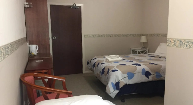 Halls Gap Tavern, Book Hotel Cheap Hotels in Grampians