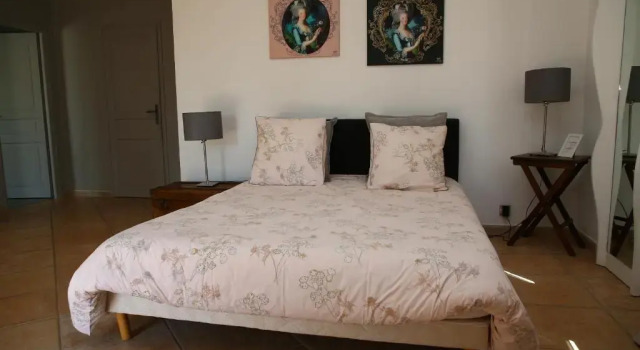 Двухместный номер Standard с балконом La Villa Blanche