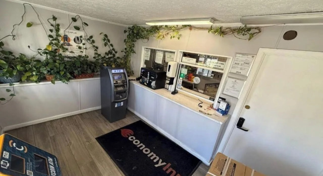 OYO Economy Inn, Забронировать Отель Поселок Эгг-Харбор 
