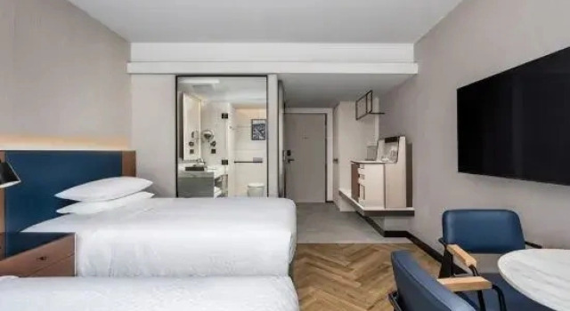 Одноместный номер Standard Four Points by Sheraton Bangkok, Sukhumvit 22