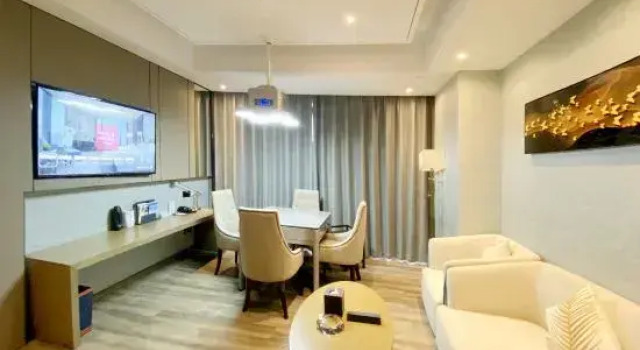 Люкс Grand New Century Hotel