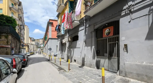 Via M Guadagno n 32 in Napoli