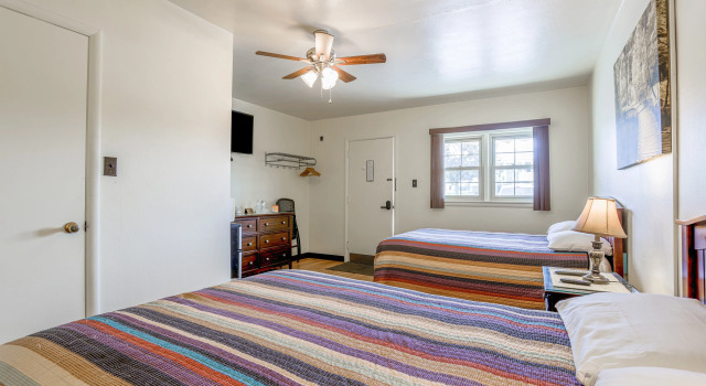 Cadiz Motel by OYO on route 250, Boek Motel Cadiz Ohio