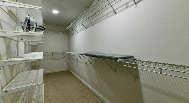 Modern Houston Townhome: 5 Miles to Downtown!, Book Lejlighed Houston Houston