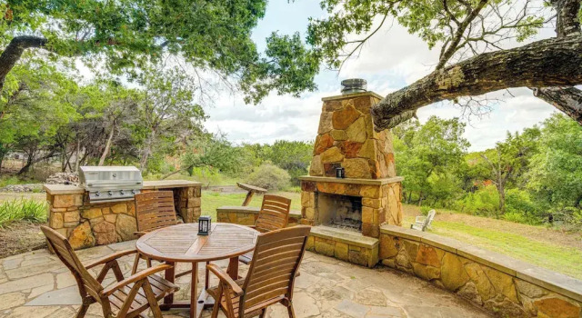 Коттедж Scenic View! Lake Travis Cabin Near Wedding Venues