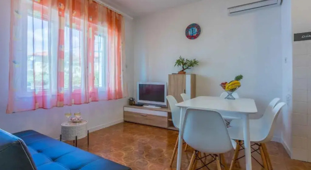 Apartment in Novi Vinodolski 39111, Забронировать Апартаменты/квартира Нови-Винодолски Приморско-Горанская жупания