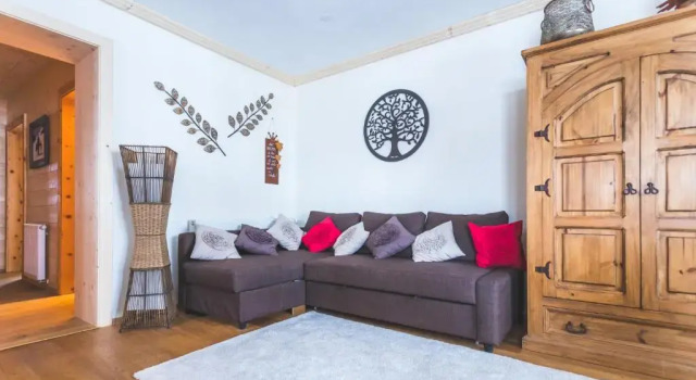 Hilltop Appartement, Rezerwuj Apartament Hotele w Salzburg z parkingiem, Parking