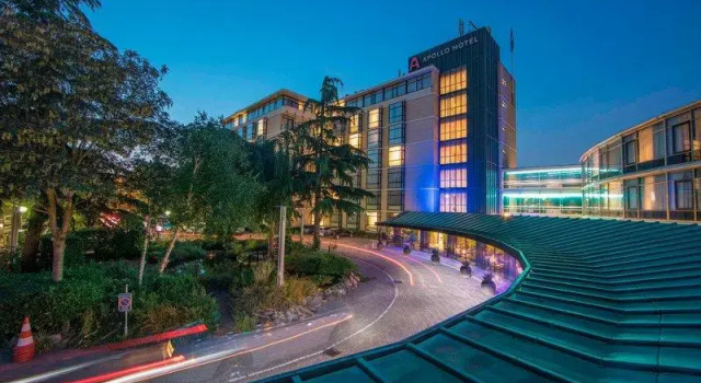 Люкс с видом на гавань Apollo Hotel Amsterdam, a Tribute Portfolio Hotel