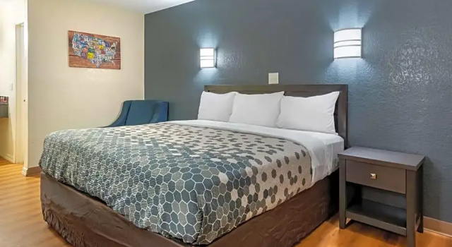 Двухместный люкс Quality Inn & Suites Columbus West