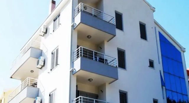 Apartments Ivanovic - Studio With Balcony and sea View, Rezervasyon Daire Rafailovici 