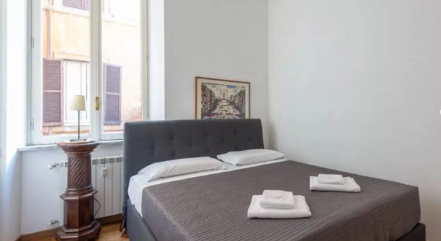 Giulia Luxury Two Bedroom Apartment, Забронировать Апартаменты/квартира Апартаменты Рима, рядом с Площадь Кампо-деи-Фиори, Апартаменты/квартира