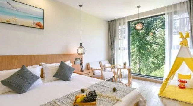 Семейный тент Liyang Nashan Nashui Homestay (Tianmu Lake Yushui Hot Spring)