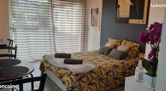 Студия Studio 20m² au calme à Idron (5min de Pau)