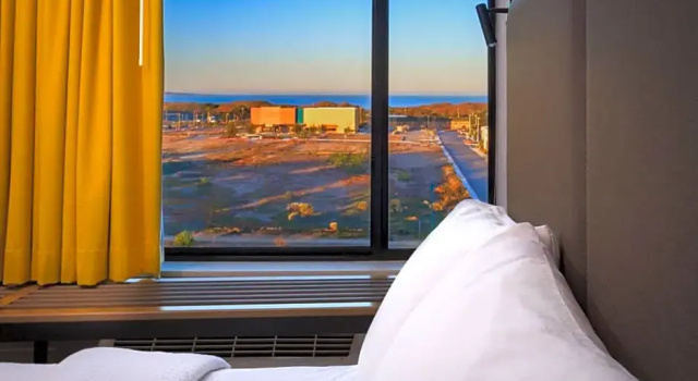 Четырёхместный люкс с видом на океан SpringHill Suites by Marriott The Dunes On Monterey Bay