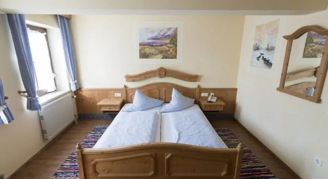 Landhotel Jgerstckl, Varaa Hotelli Hotellit Baijeri pysäköinnillä, Pysäköinti