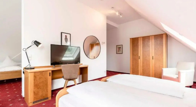 Четырёхместный номер Standard Hotel & Gasthaus Löwen