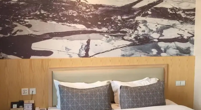 Двухместный номер Deluxe St. Moritz Business Hotel
