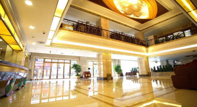 Harbour Metropolis Hotel, Rezervovat Hotel Hotely v Guangdong s bazénem, Bazén