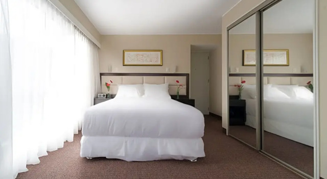 Полулюкс Standard Roosevelt Hotel & Suites