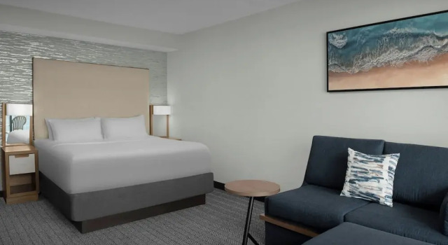 Двухместный номер Standard с балконом Courtyard by Marriott Virginia Beach Oceanfront-South