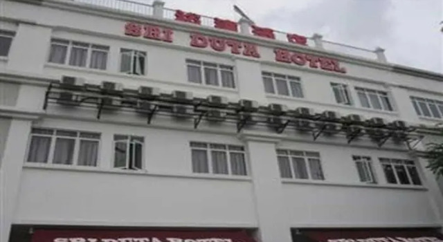 Duta Hotel
