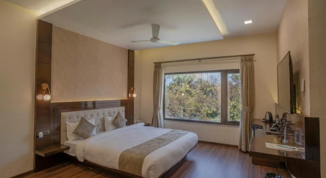 Hotel Stay Casa, Забронировать Отель Отели штата Махараштры 4 звезды, 4*